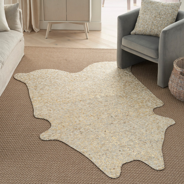 Mina Victory Couture Rug Tiles Hair On Lthr 60" x 84" White/Gold Decorative Rug, 60" X 84