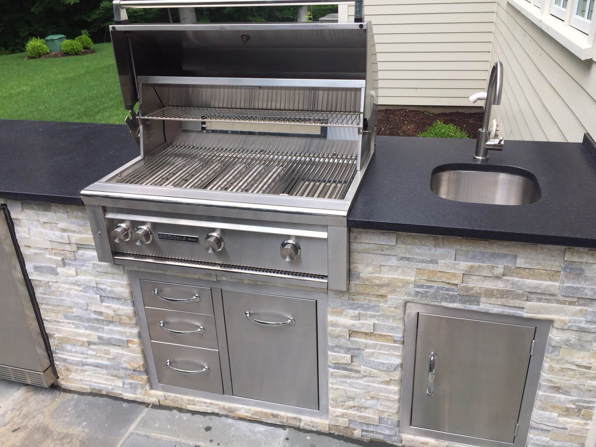 Manny and Sairah's Outdoor kitchen