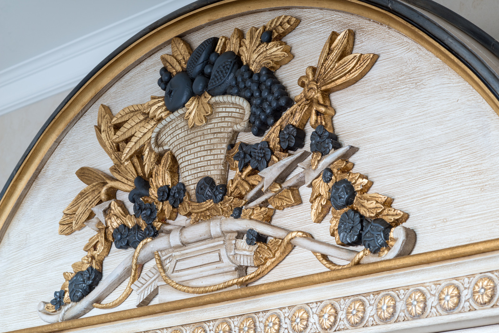 Квартира 120 м2 в ЖК "Соловьиная роща" в районе Куркино, Москва