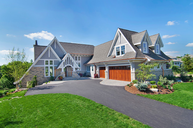 Exterior traditional-exterior