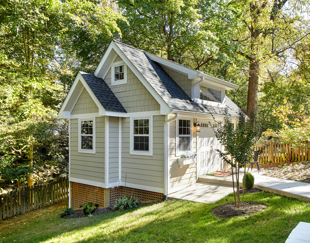 Design ideas for a mid-sized detached garden shed in DC Metro.