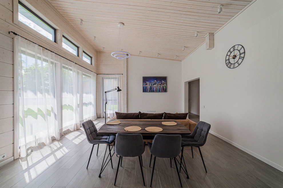 Новолеоново