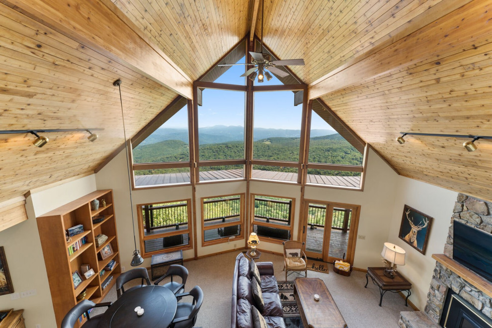 Soaring Eagles View T & G