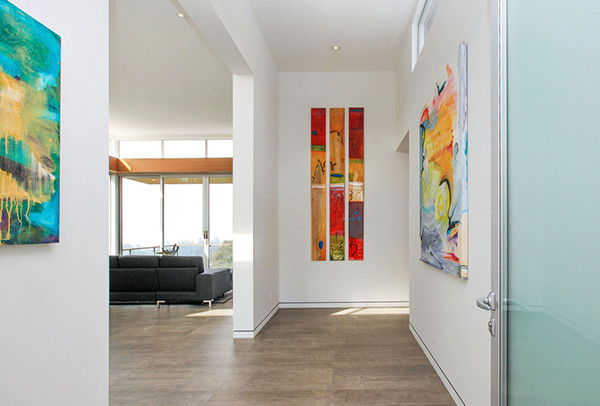 Hallway - modern hallway idea in San Luis Obispo