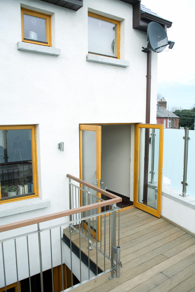 Contemporary balcony in Dublin.