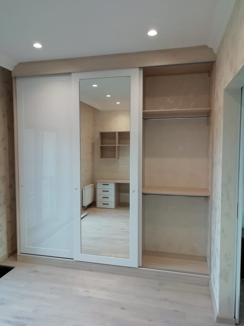 Готовый шкаф-купе спальня