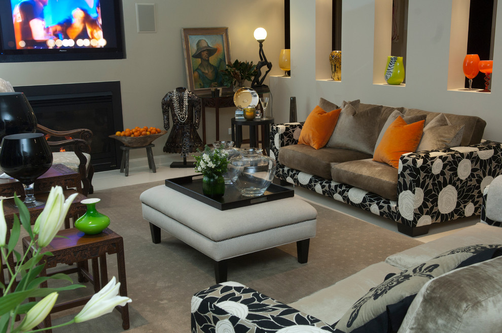 Eclectic living room in Gold Coast - Tweed.