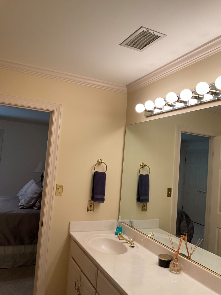 Michaud Guest Bath