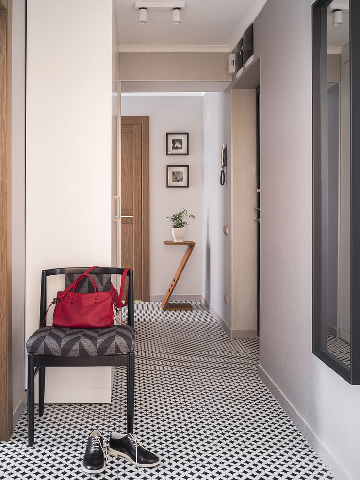 Небольшая двухкомнатная квартира на окраине Москвы. 50 кв. метров.