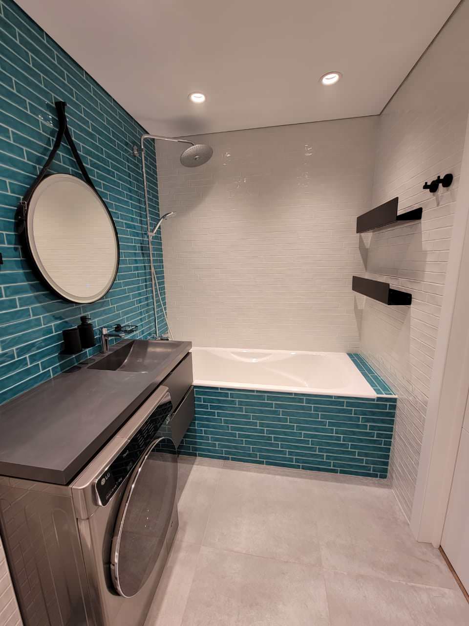 Квартира для молодой пары и их котиков