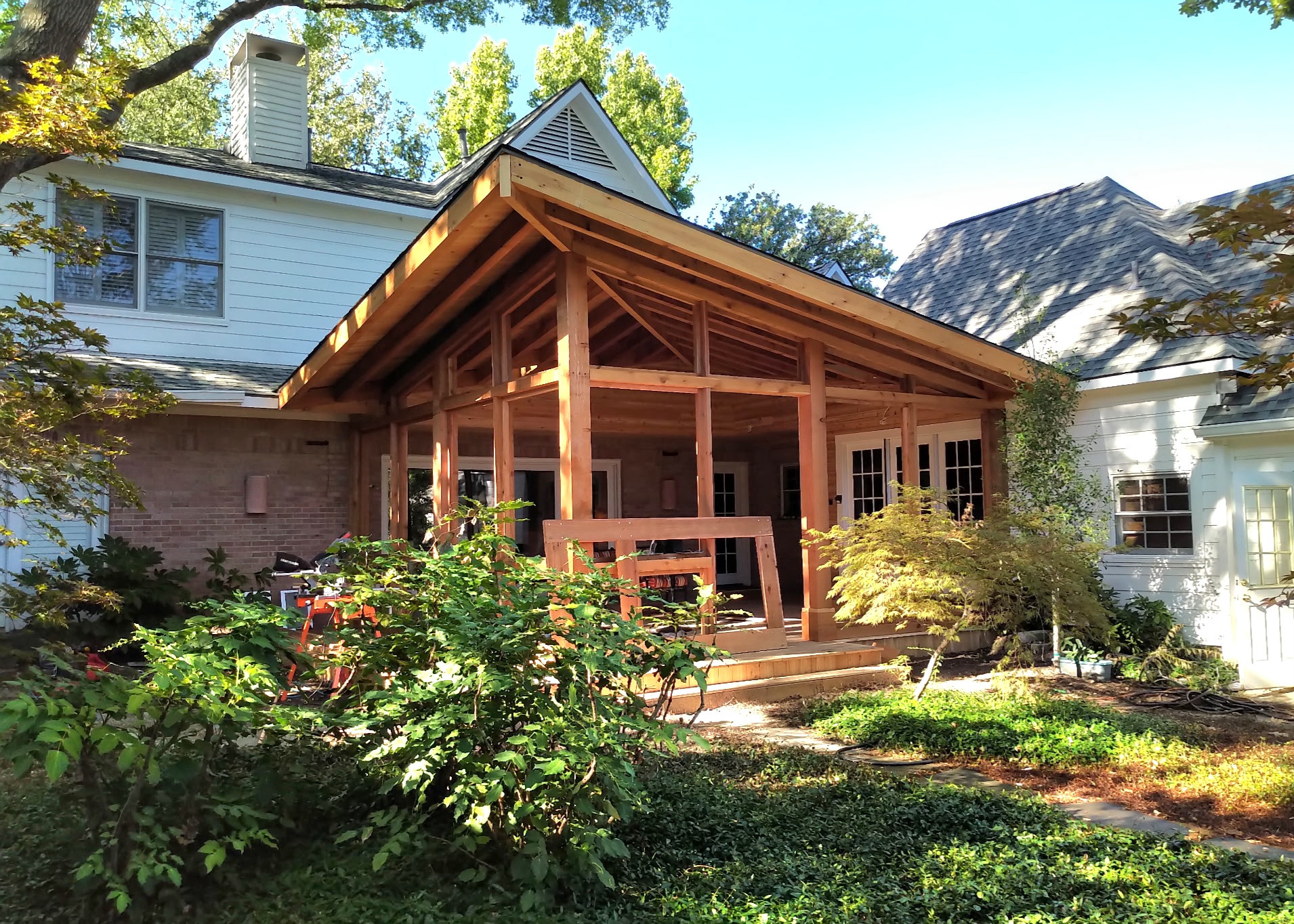 SUNROOM PATIO / DECK