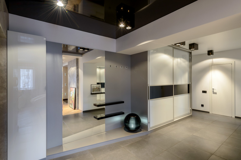 оттенки серого..