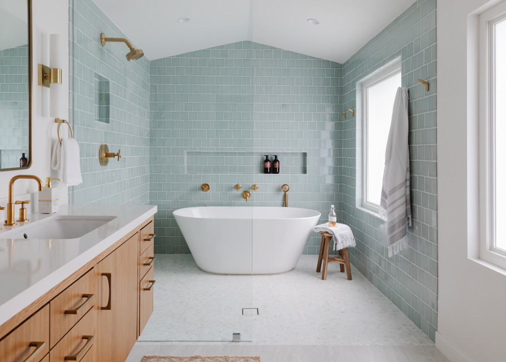 4 Aesthetic Considerations for Your Bathroom Remodel