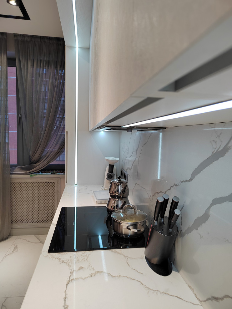 Кухня угловая, "PROFILO lucentezza".