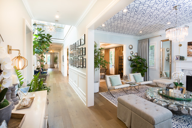 Los Angeles Colorful Cape Cod contemporaneo