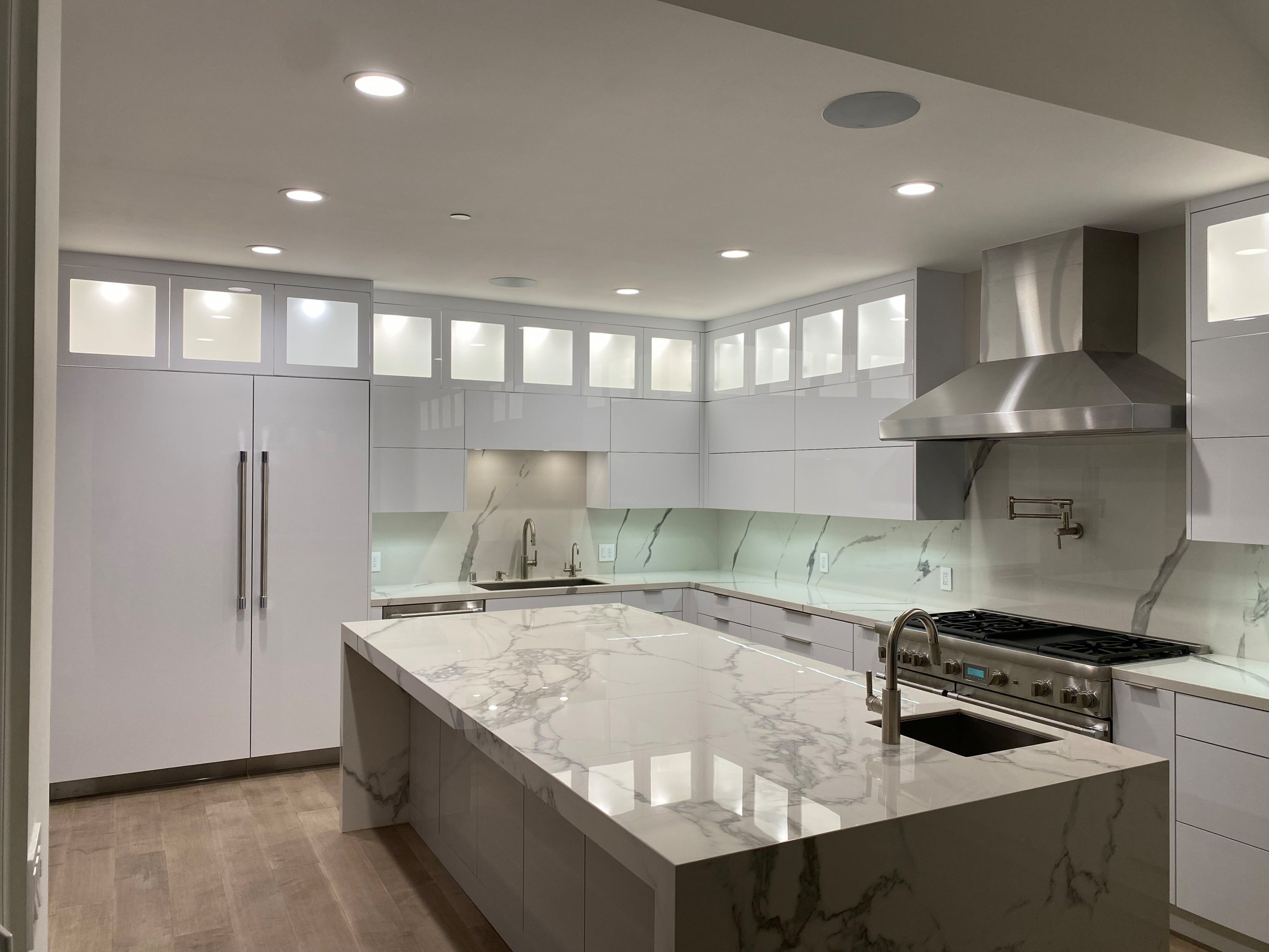 Afrouz Home Remodel- Kitchen/Bathroom/Bar/Closet