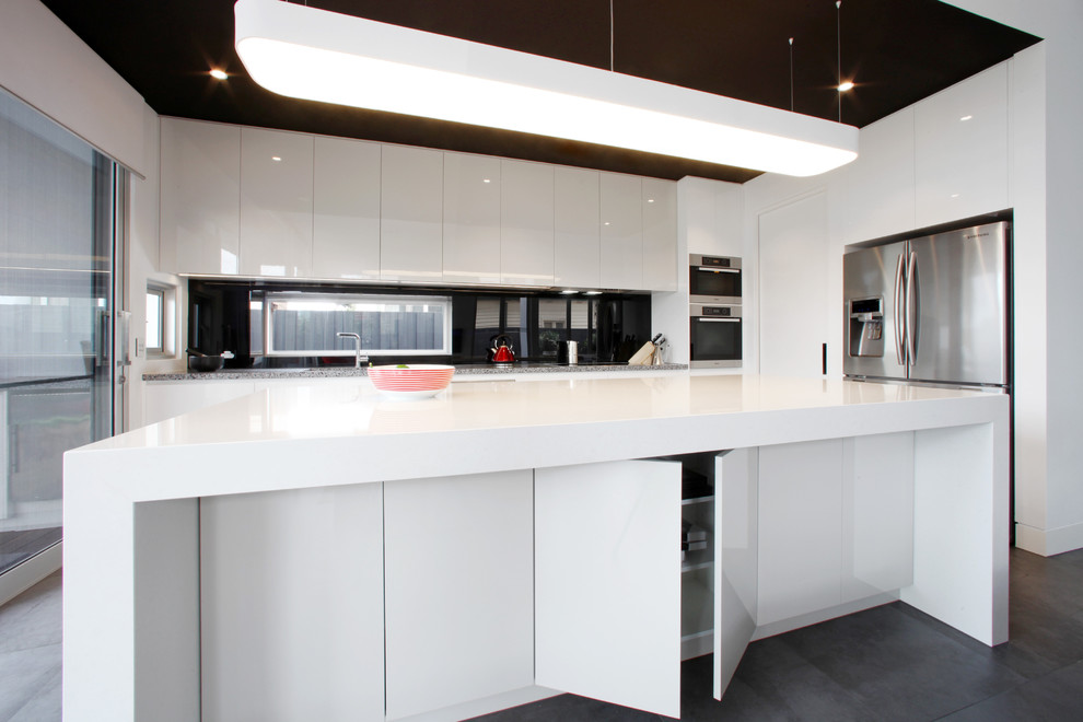 Design ideas for a contemporary kitchen in Melbourne.