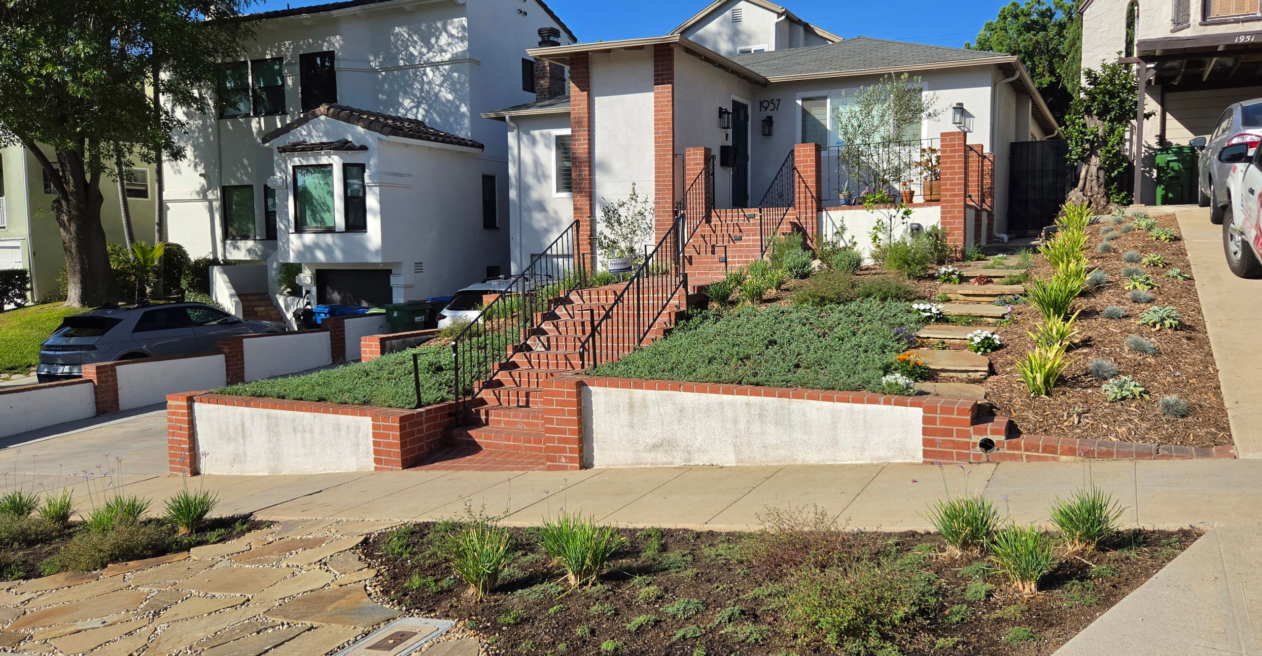 West LA Curb Appeal and Private Tranquility