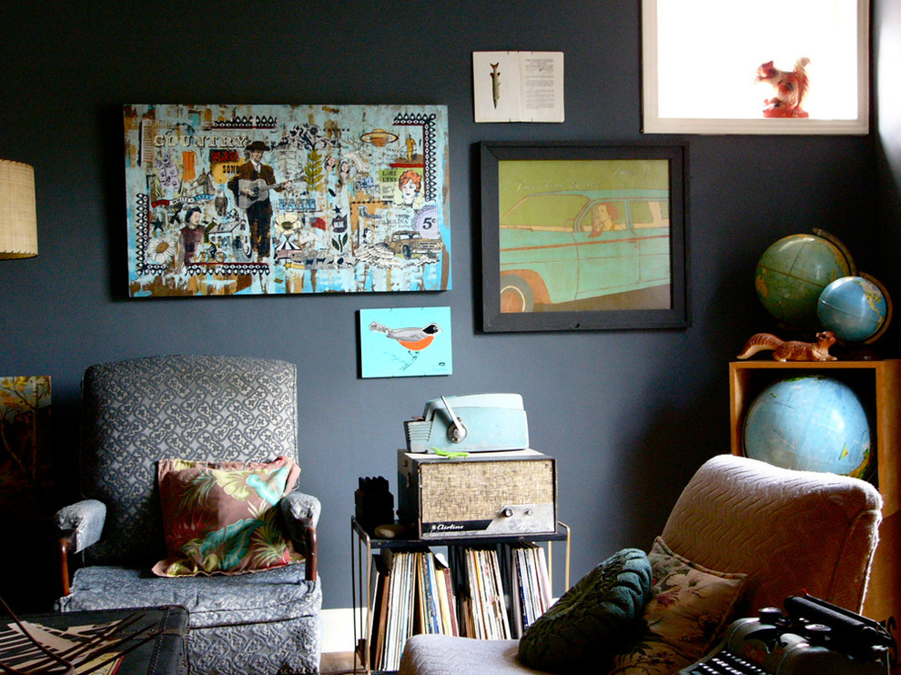 Photo of an eclectic living room in Nashville.
