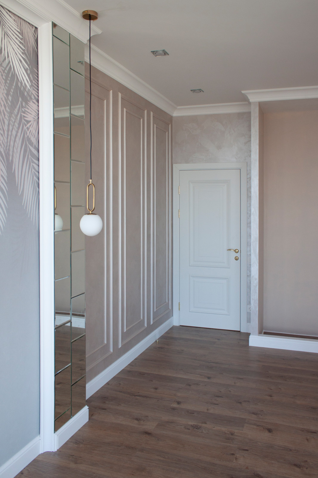 Двухкомнатная квартира в неоклассическом стиле