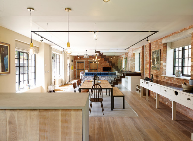 Diesel House country-dining-room