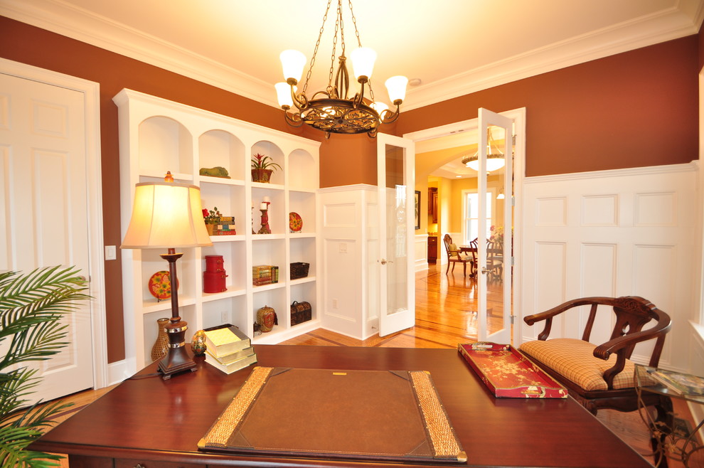 Design ideas for a traditional home office in Charleston.
