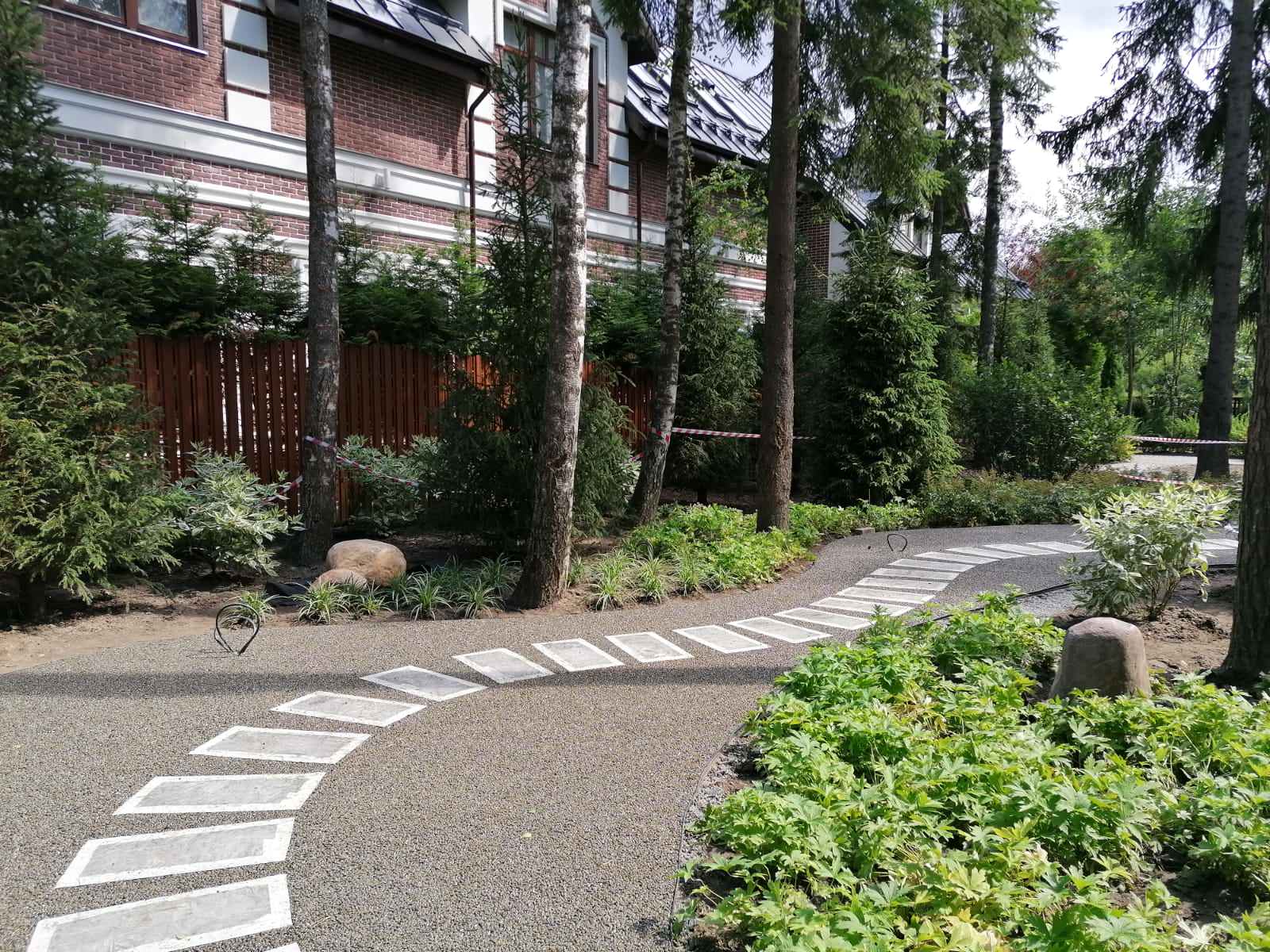 В работе 2022 и старше