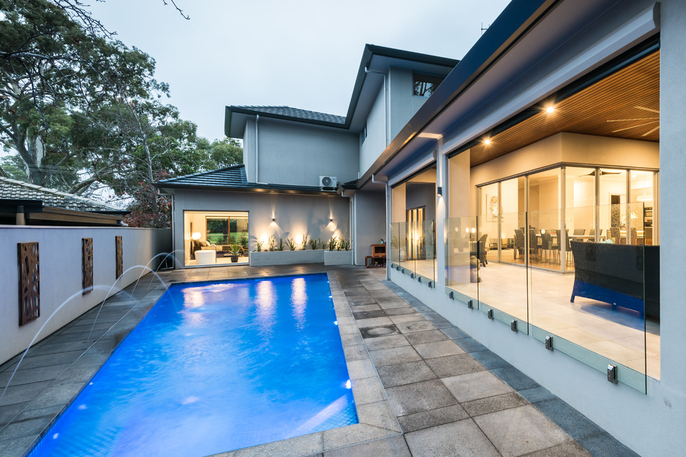 This is an example of a contemporary pool in Adelaide.