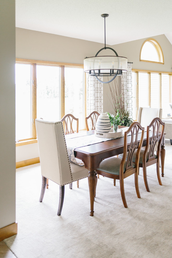 Dining room - transitional dining room idea in Minneapolis