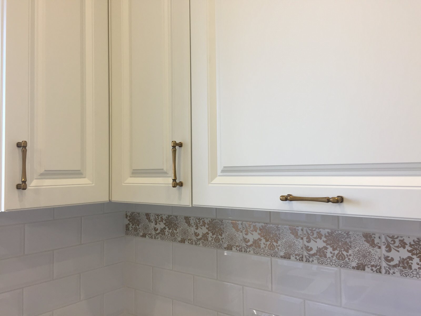 Реализация квартиры 100 кв.м. В Малоярославце ЖК Звезда