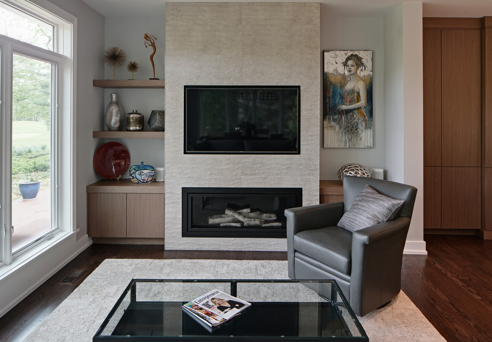 Design ideas for a contemporary family room in Chicago.