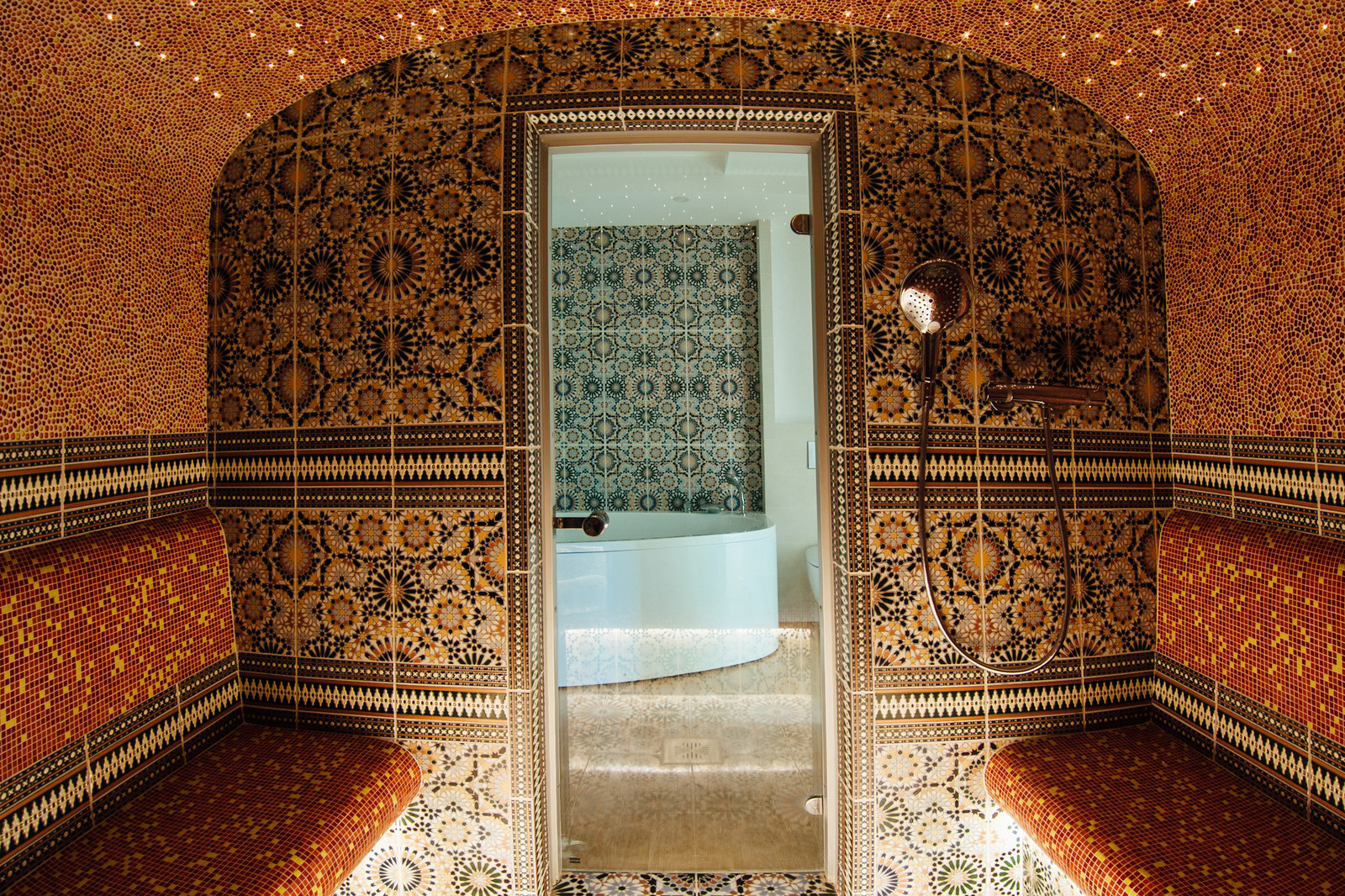 Фото из разных проектов бань, саун, хаммамов и внутренней отделки