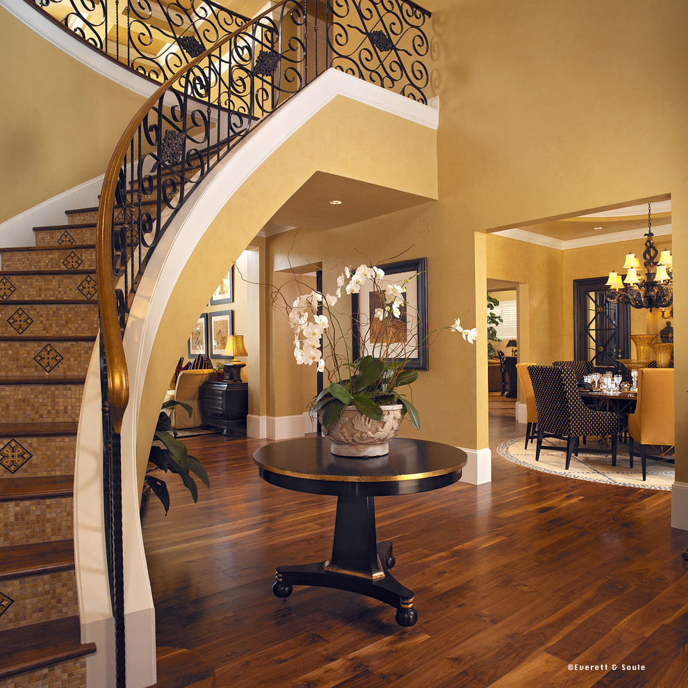 Traditional staircase in Orlando.