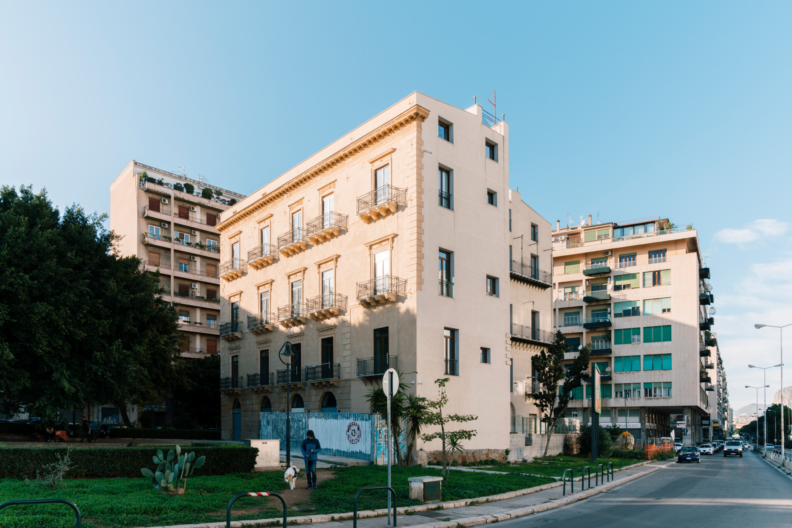 Intervento di riqualificazione edilizia a Piazza XIII Vittime, Palermo