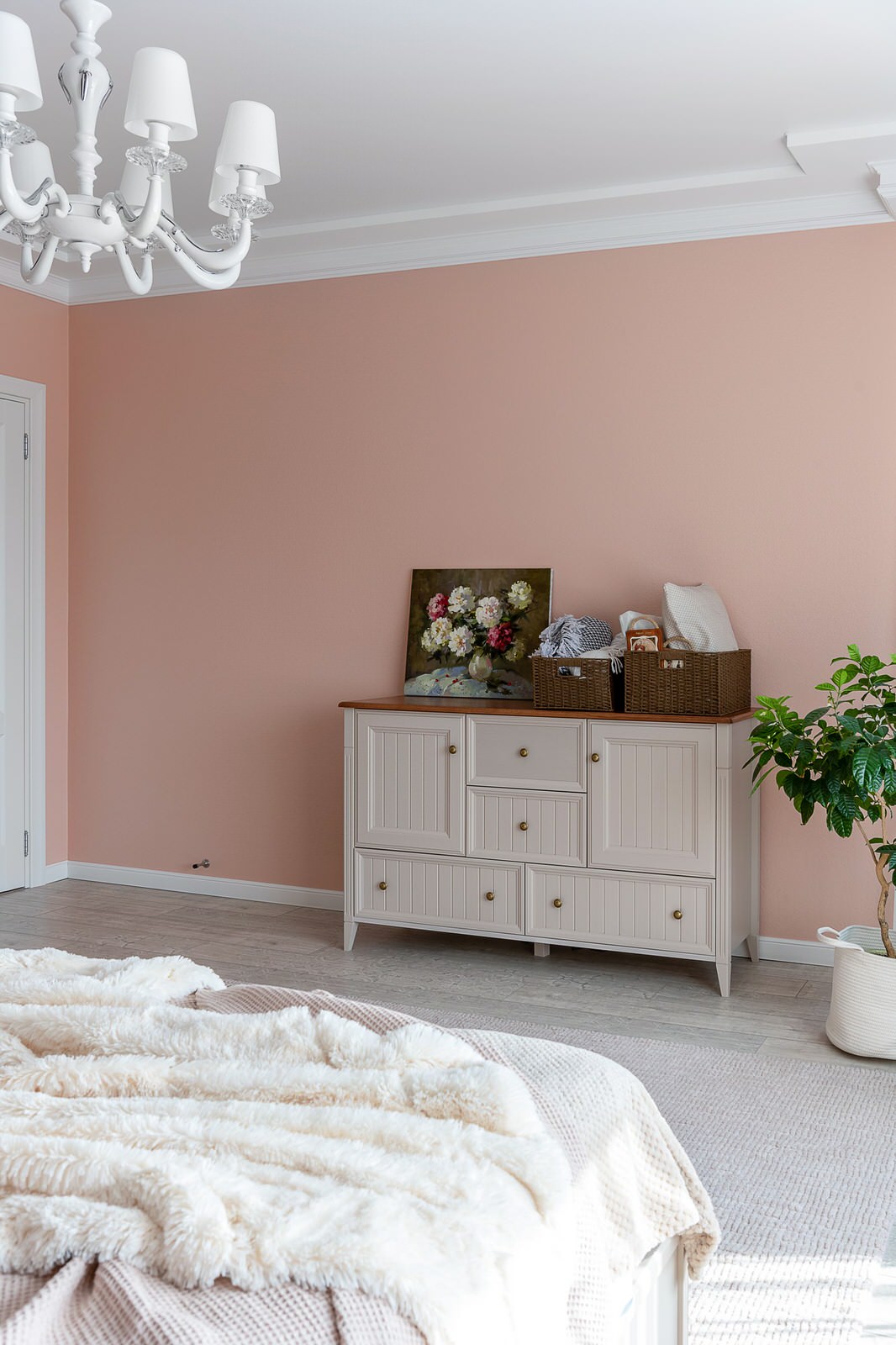 Реализация интерьеров частного дома на Океанской