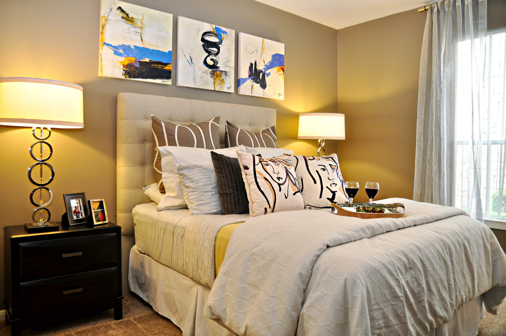 Inspiration for a contemporary bedroom in Houston with grey walls.