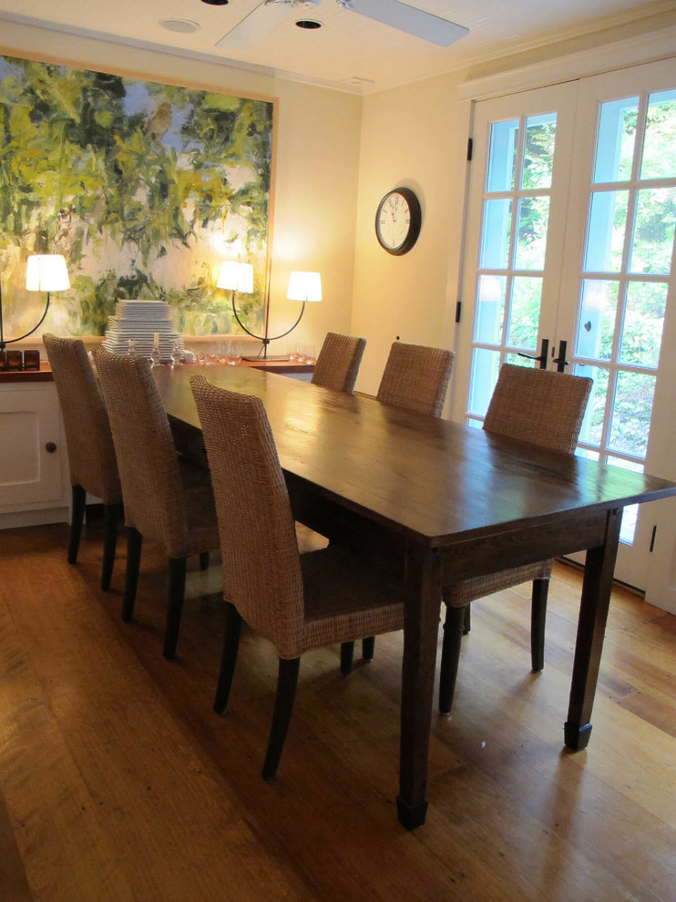 Design ideas for a transitional dining room in Burlington.