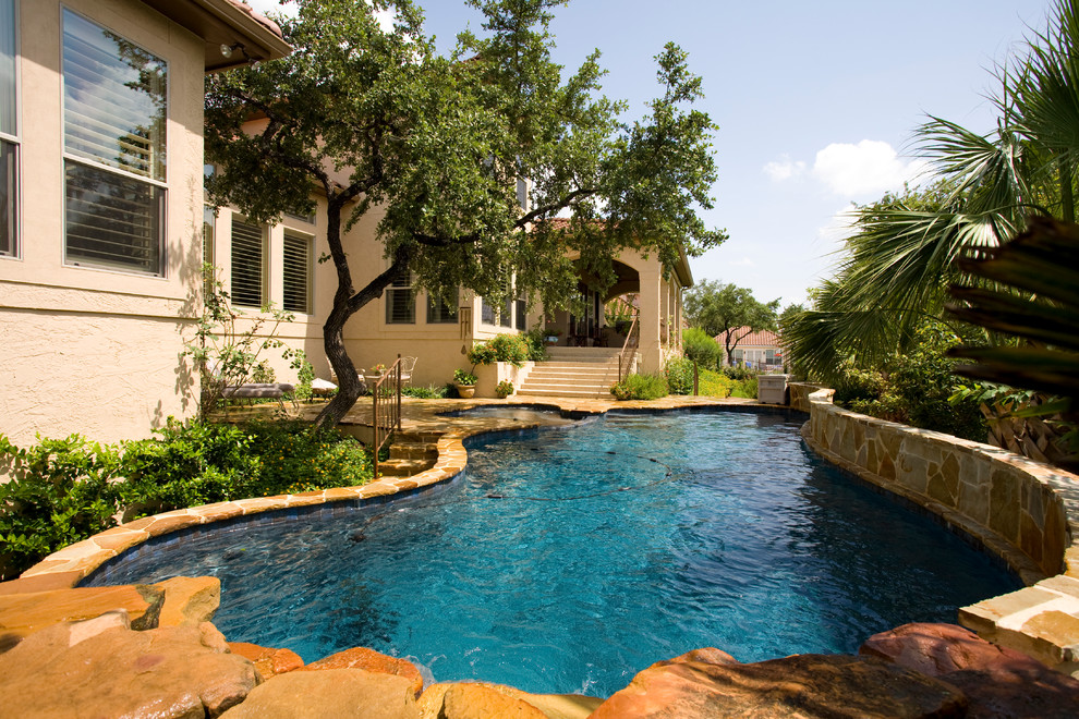 Mediterranean pool in Austin.