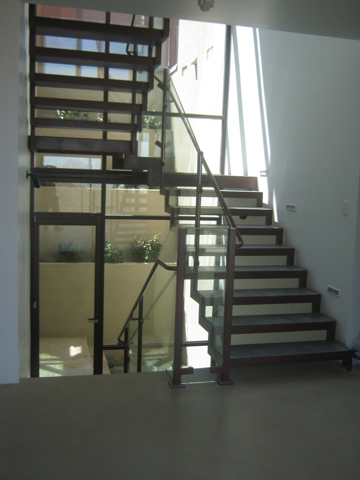Photo of a contemporary staircase in Las Vegas.