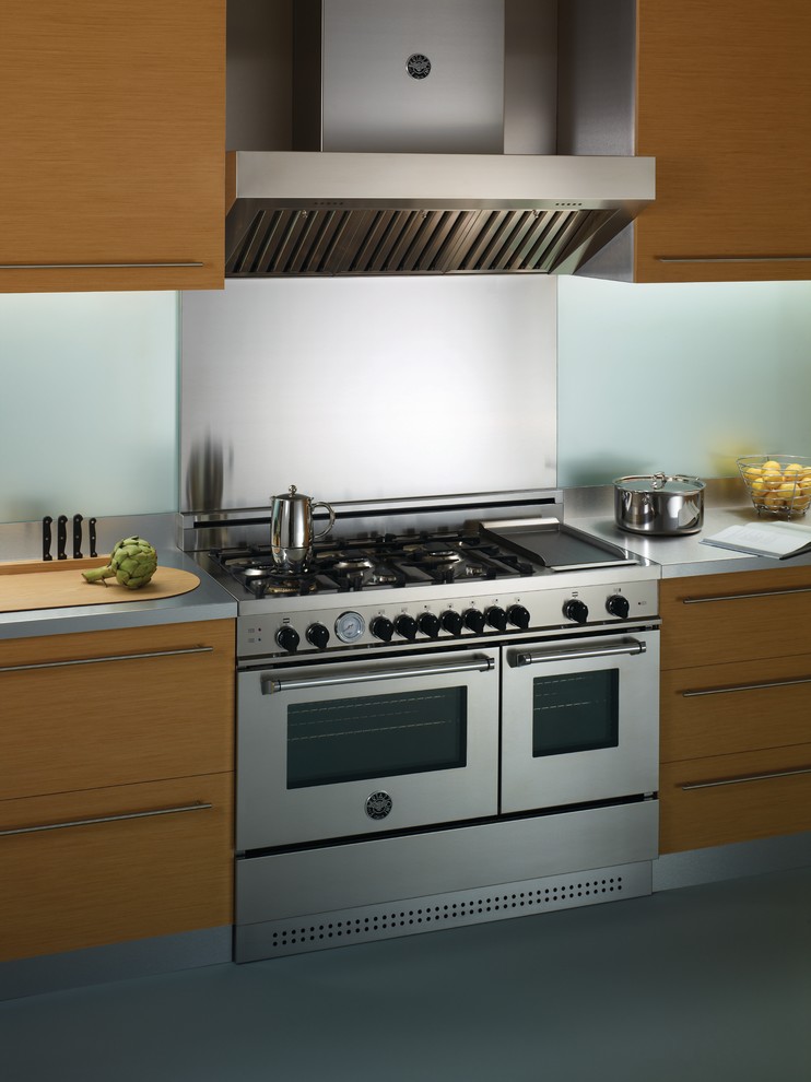 Kitchen - modern kitchen idea