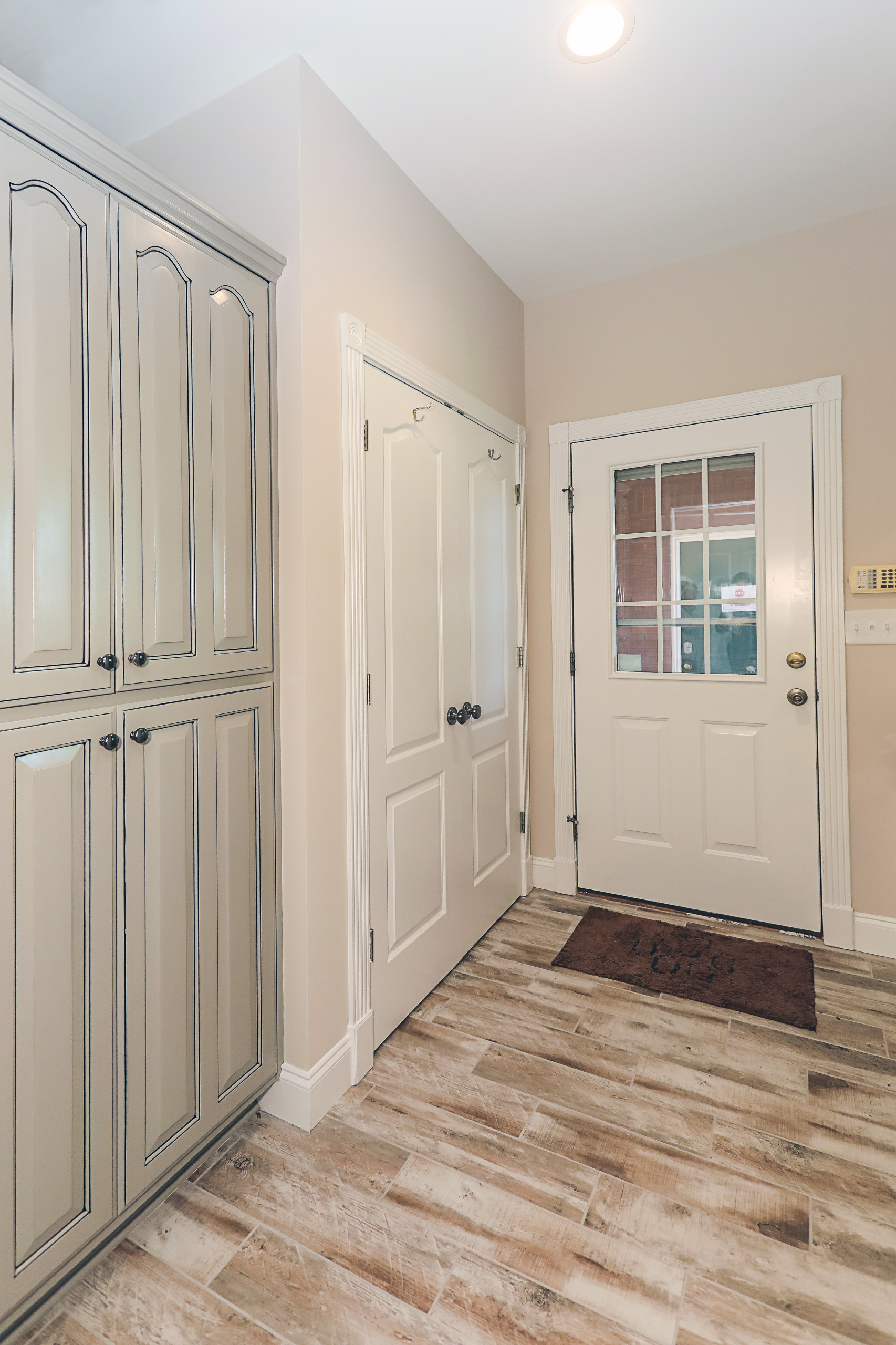 Lula Kitchen & Butler's Pantry