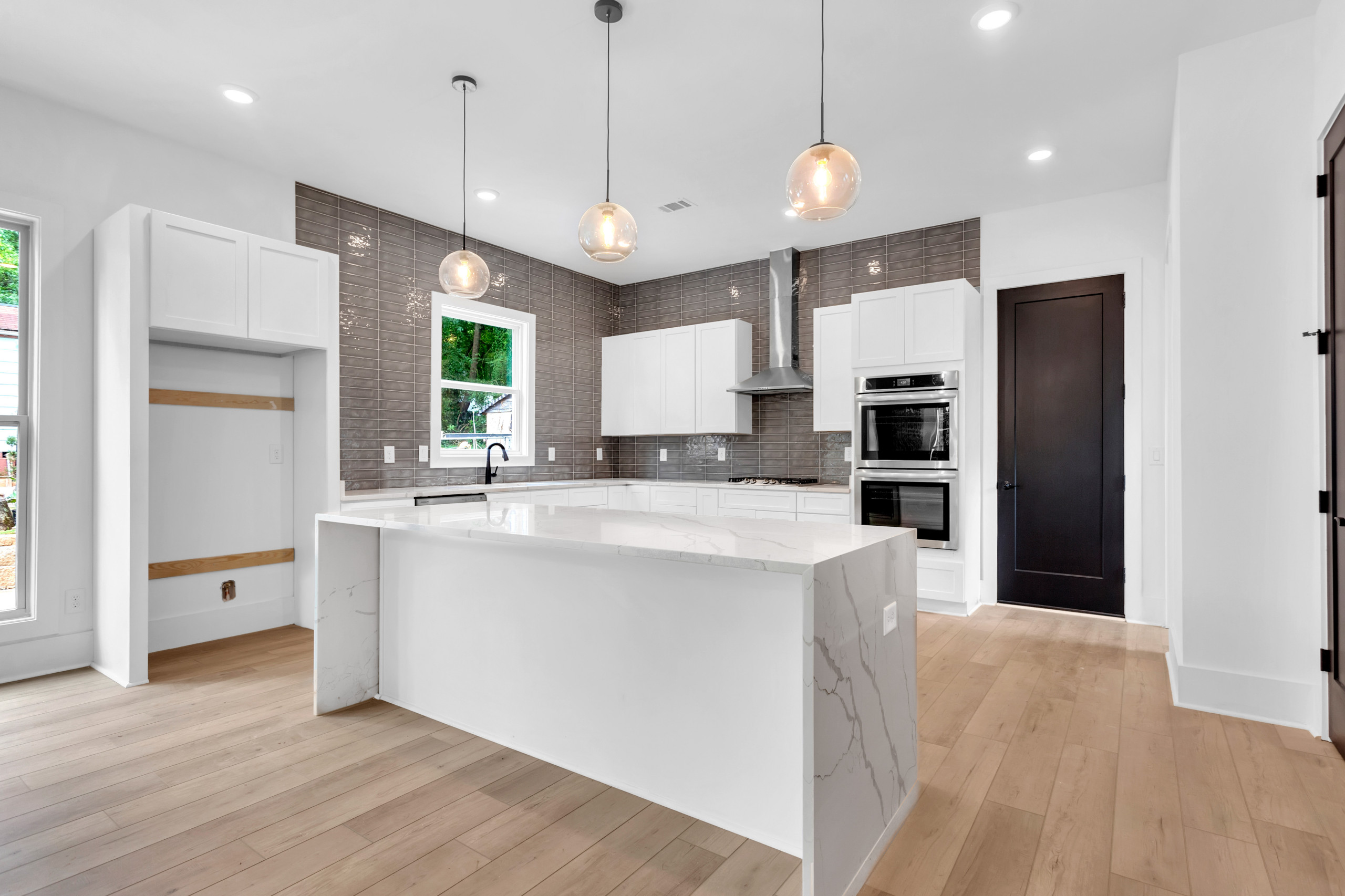 New Residential Construction - 507 Glendale