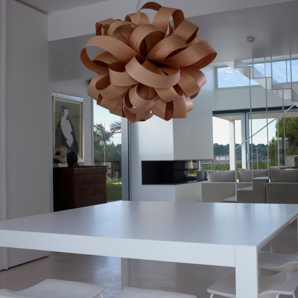 Design ideas for a modern dining room in Los Angeles.