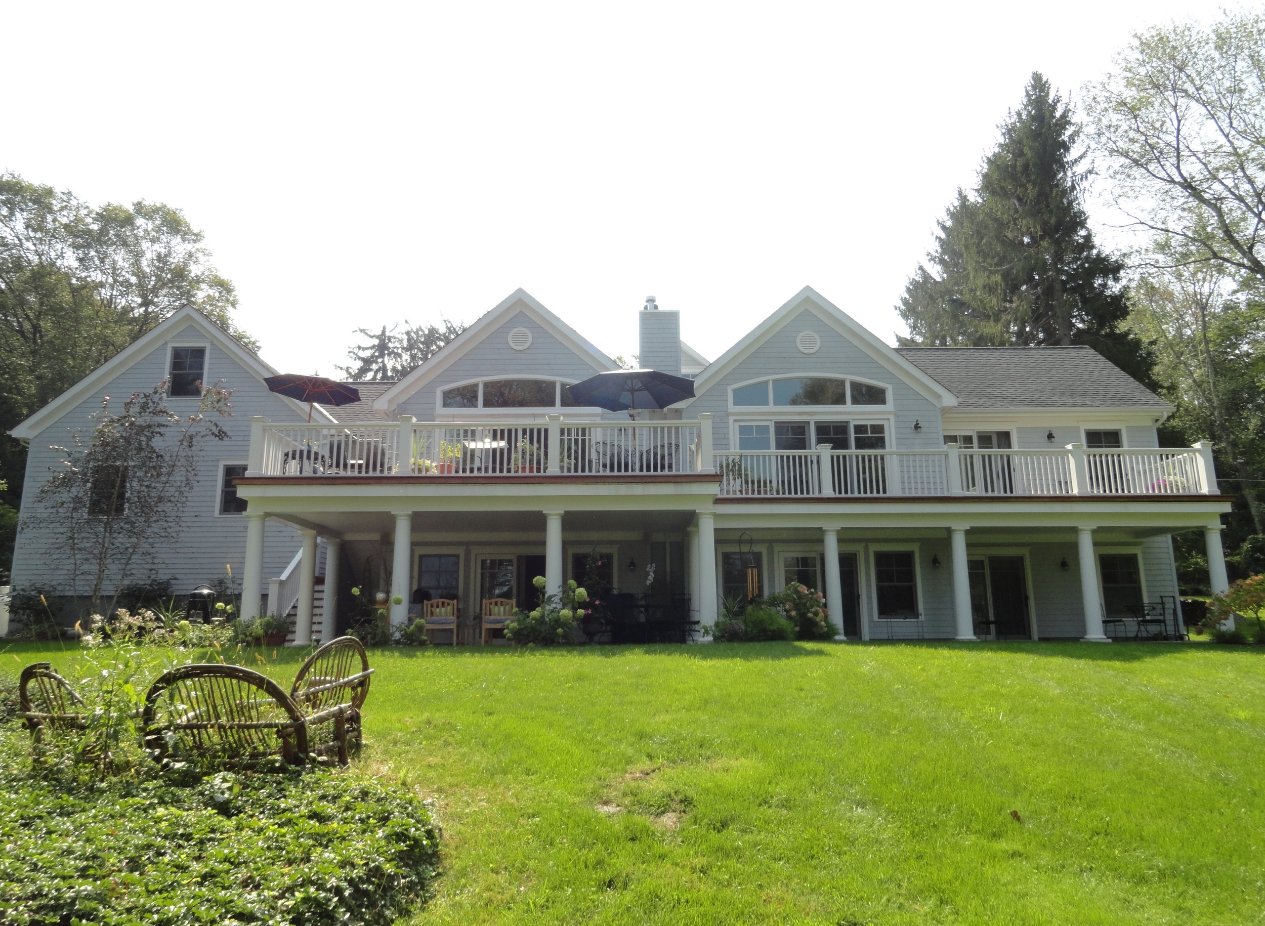Pawling country home
