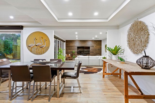 Manhattan contemporary-dining-room