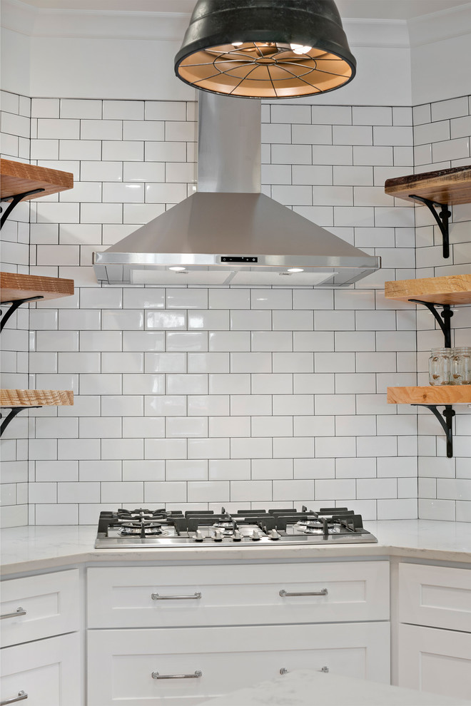 Inspiration for a transitional kitchen remodel in Seattle