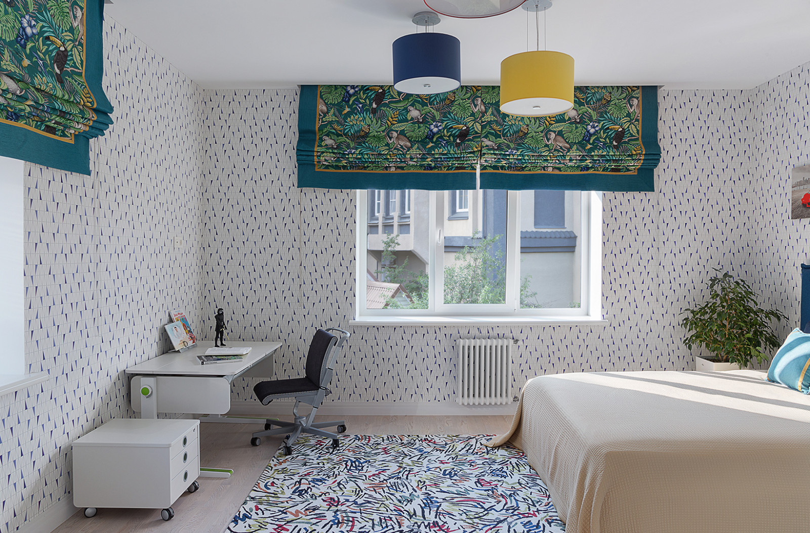 Дом семьи с двумя детьми