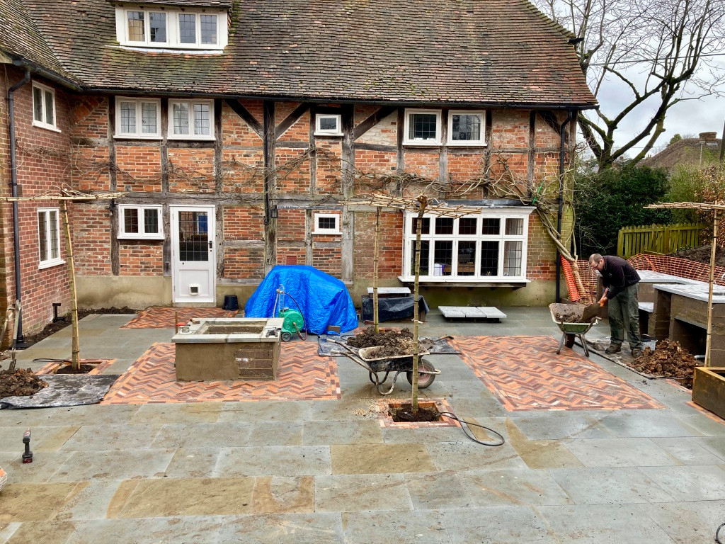 Old Meets New: A Modern Outdoor Kitchen