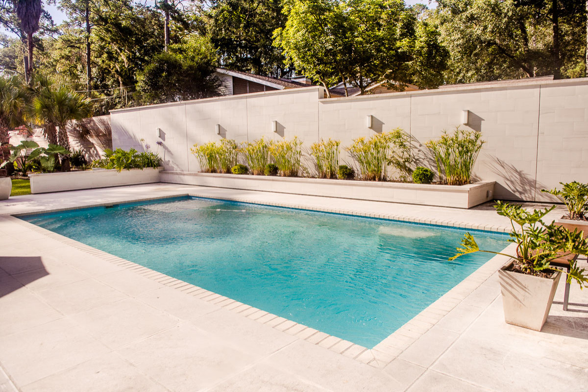 Betton Hills Pool and Privacy Wall
