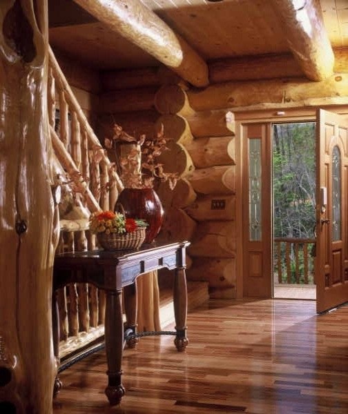 Entryway - rustic entryway idea